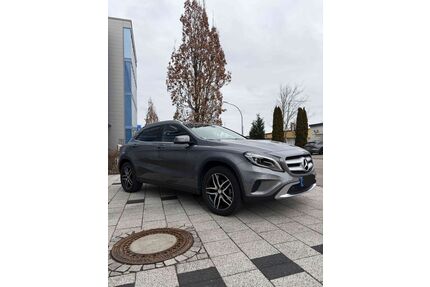 Mercedes-Benz GLA 220 Gebrauchtwagen