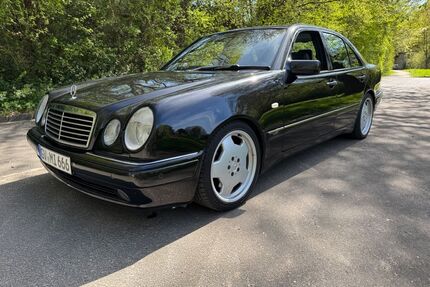Mercedes-Benz E 55 AMG Gebrauchtwagen