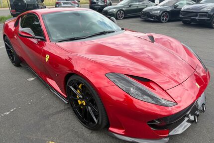 Ferrari 812 Gebrauchtwagen