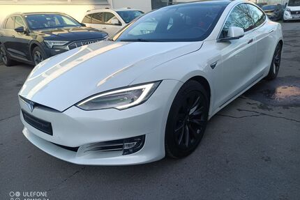 Tesla Model S Gebrauchtwagen