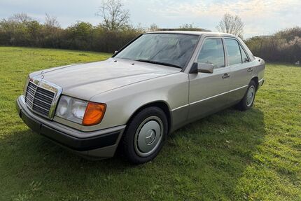 Mercedes-Benz E 220 Gebrauchtwagen