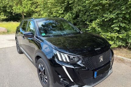 Peugeot e-2008 Gebrauchtwagen