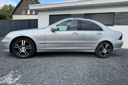 Mercedes-Benz C 180 Gebrauchtwagen