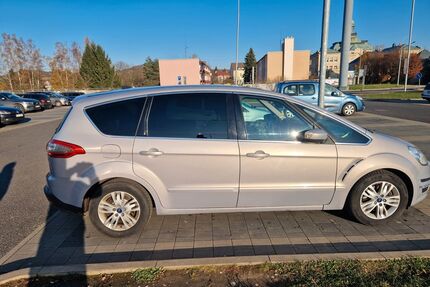 Ford S-Max Gebrauchtwagen
