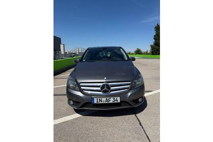 Mercedes-Benz B 180 Gebrauchtwagen