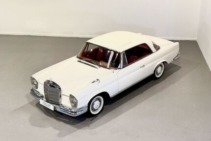 Mercedes-Benz 220 Gebrauchtwagen