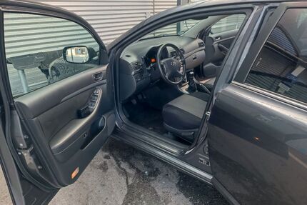 Toyota Avensis Gebrauchtwagen