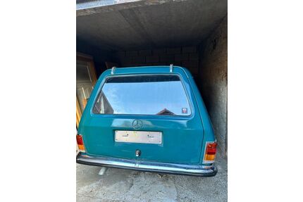 Mercedes-Benz 220 Gebrauchtwagen