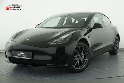 Tesla Model 3 Gebrauchtwagen