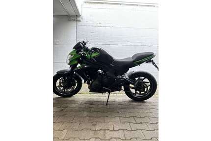 Kawasaki ER - 6 N Gebrauchtwagen