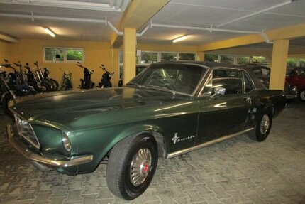 Ford Mustang 4.7 V 8 Modelljahr 1967 Oldtimer