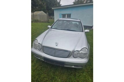 Mercedes-Benz 200 Gebrauchtwagen