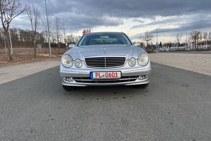 Mercedes-Benz E 240 Gebrauchtwagen