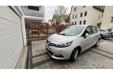Renault Grand Scenic Gebrauchtwagen