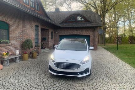 Ford S-Max Gebrauchtwagen