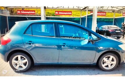 Toyota Auris Gebrauchtwagen