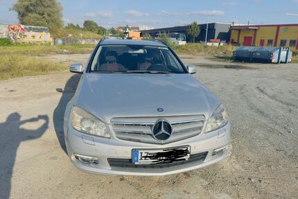 Mercedes-Benz 220 Gebrauchtwagen