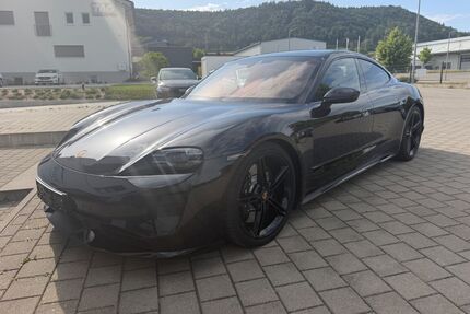 Porsche Taycan Gebrauchtwagen