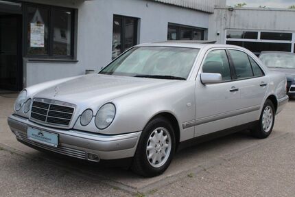 Mercedes-Benz E 240 Gebrauchtwagen