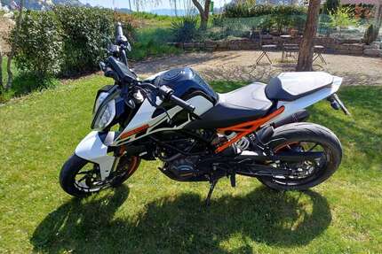 KTM 125 Duke Gebrauchtwagen