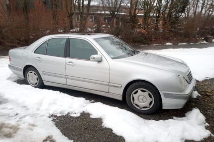 Mercedes-Benz E 200 Gebrauchtwagen