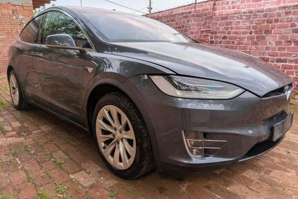 Tesla Model X Gebrauchtwagen
