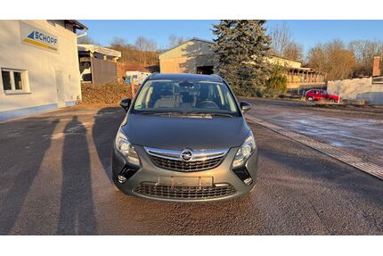 Opel Zafira Tourer Gebrauchtwagen