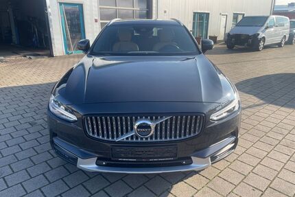 Volvo V90 Cross Country Gebrauchtwagen