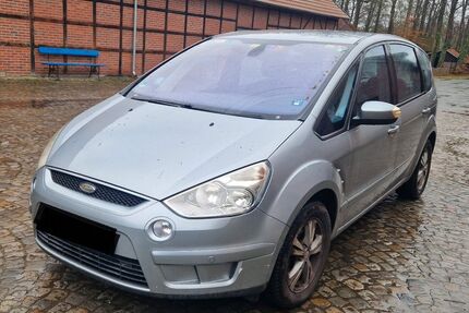 Ford S-Max Gebrauchtwagen