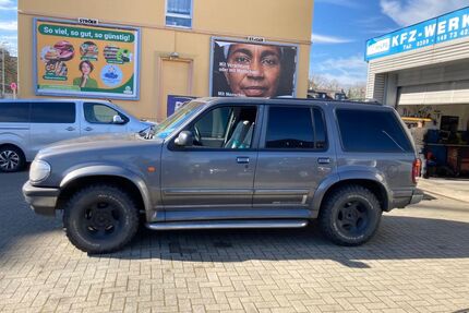 Ford Explorer Gebrauchtwagen