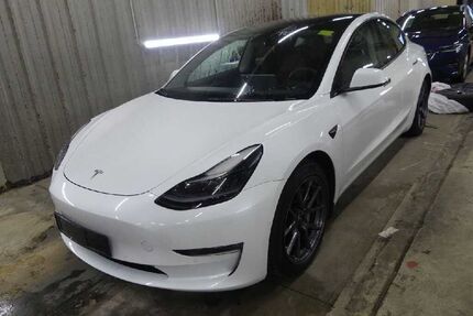 Tesla Model 3 Gebrauchtwagen