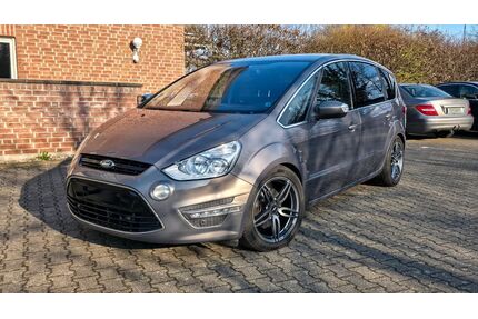 Ford S-Max Gebrauchtwagen