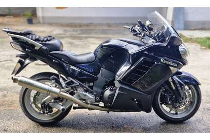 Kawasaki GTR 1400 