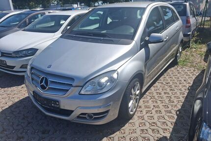 Mercedes-Benz B 180 Gebrauchtwagen