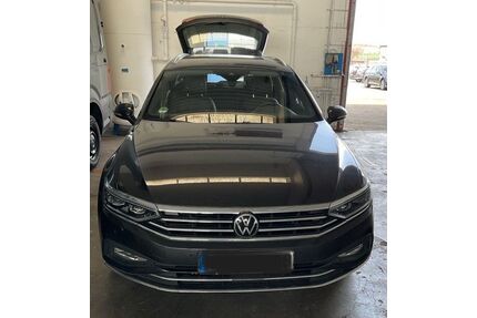 VW Passat Variant Gebrauchtwagen