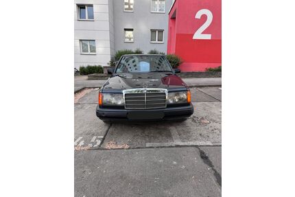 Mercedes-Benz E 230 Gebrauchtwagen