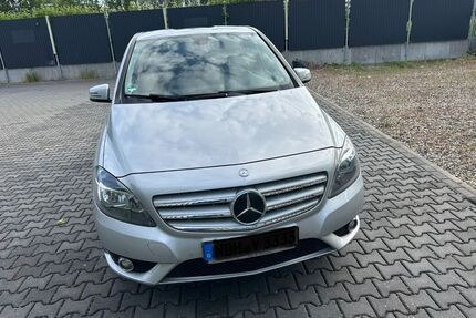 Mercedes-Benz B 180 Gebrauchtwagen