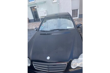 Mercedes-Benz C 180 Gebrauchtwagen