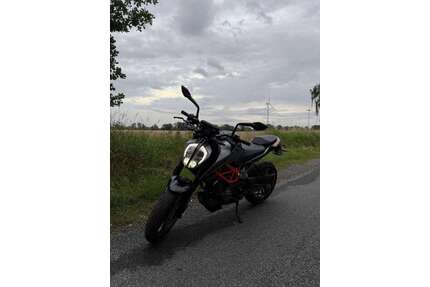 KTM 125 Duke Gebrauchtwagen