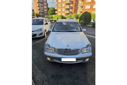 Mercedes-Benz C 180 Gebrauchtwagen