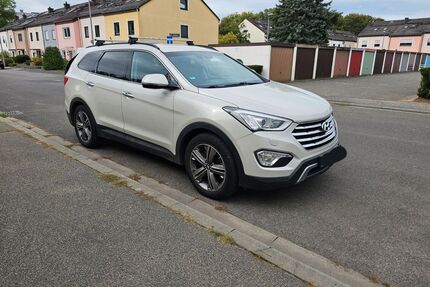 Hyundai Grand Santa Fe Gebrauchtwagen