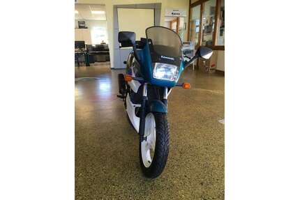 Kawasaki GPZ 500 S Gebrauchtwagen