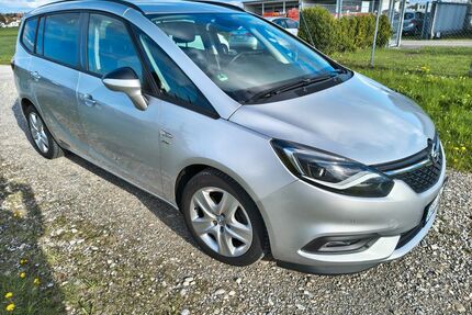 Opel Zafira Tourer Gebrauchtwagen