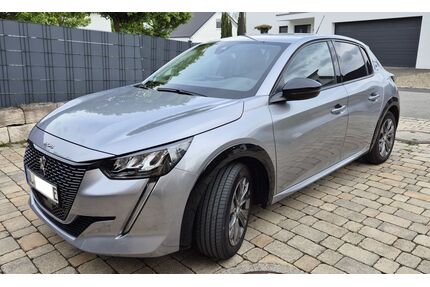Peugeot e-208 Gebrauchtwagen