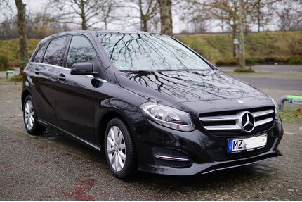 Mercedes-Benz B 180 Gebrauchtwagen