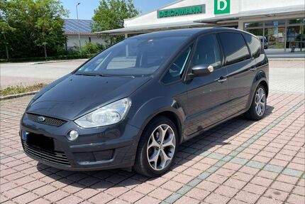 Ford S-Max Gebrauchtwagen