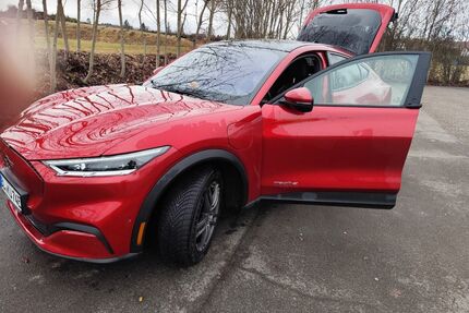Ford Mustang Mach-E Gebrauchtwagen