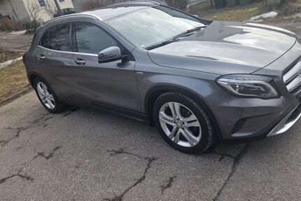Mercedes-Benz GLA 180 Gebrauchtwagen