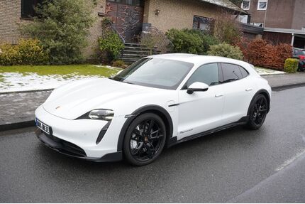 Porsche Taycan Gebrauchtwagen