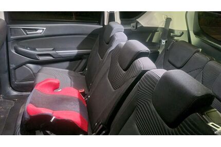 Ford S-Max Gebrauchtwagen
